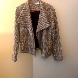 Calvin Kline jacket! I absolutely love this jacket but it’s too big for me :(